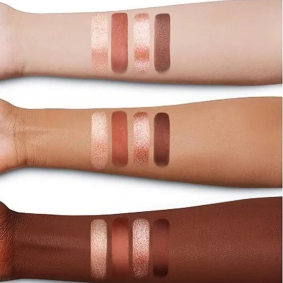 Pillow Talk Dreams Charlotte Tilbury LUXURY PALETTE eye shadow quad NEW BOX - Picture 7 of 8